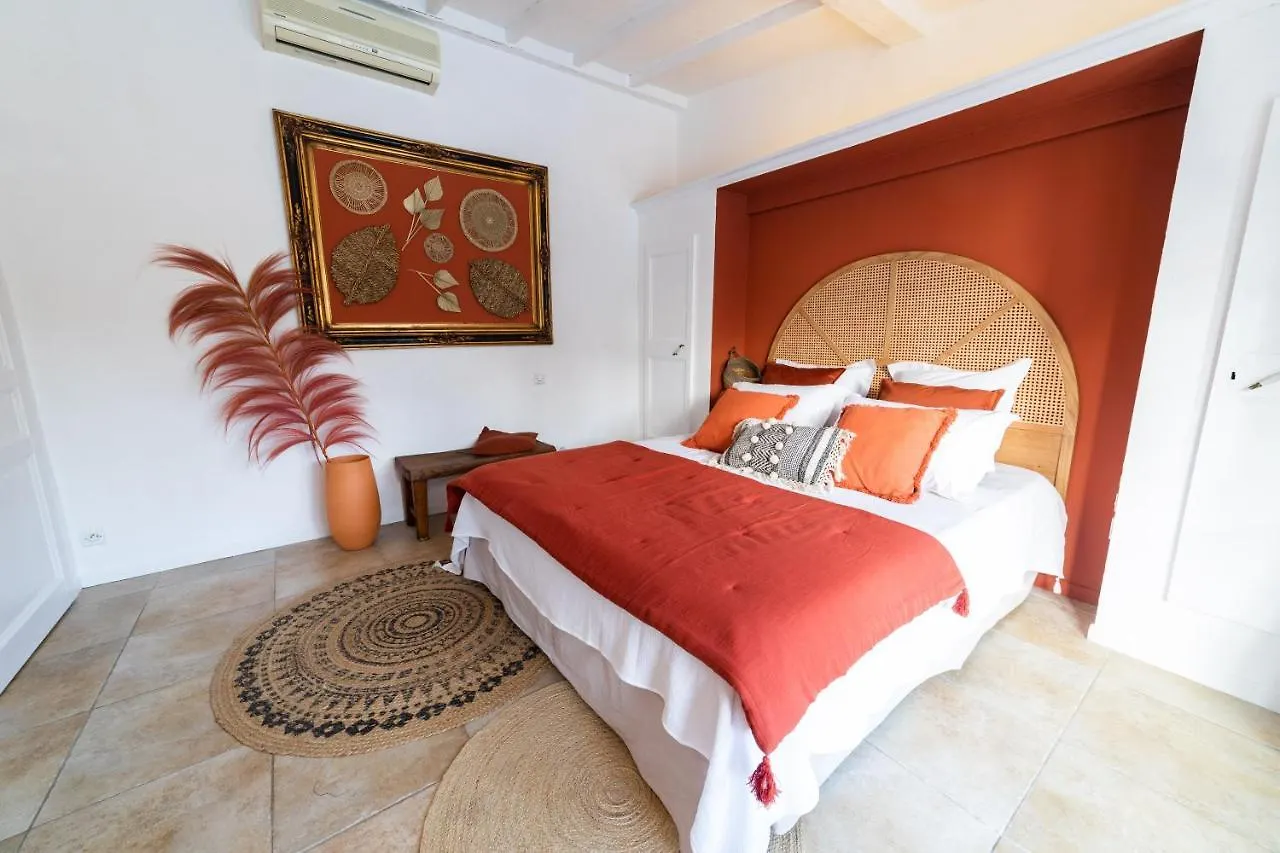 La Bastide Du Murier Cotignac Bed & Breakfast